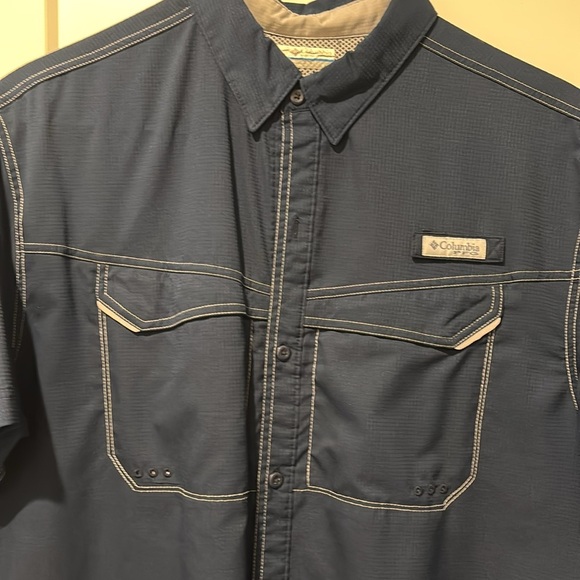 Columbia Mens Short Sleeve Button Down Shirt Large - Picture 2 of 5